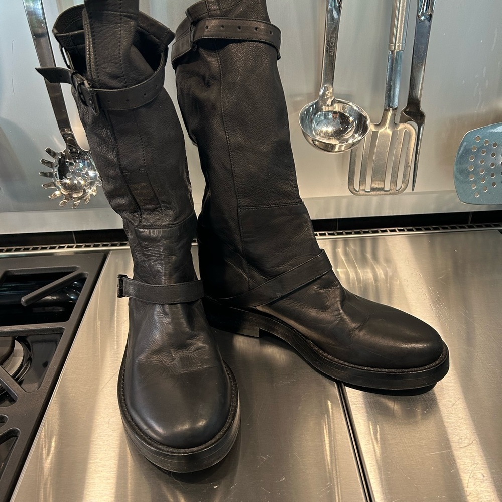Ann Demeulemeester Black Leather Combat Boots - Picture 4 of 6